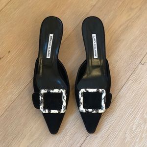 Manolo Blahnik Black Suede Kitten Heels
